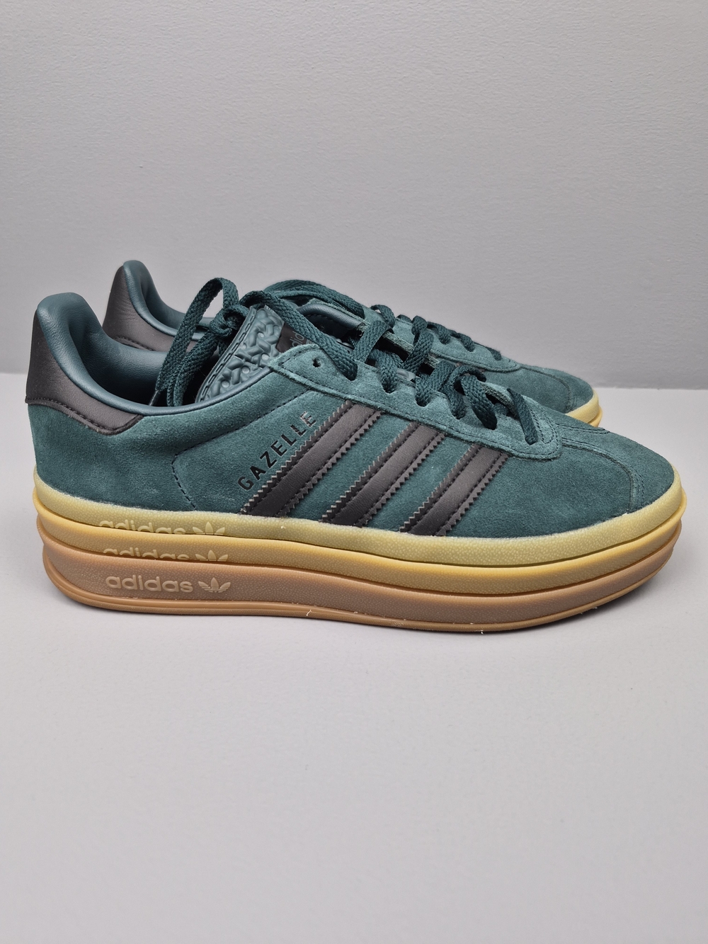 Adidas Gazelle Bold Womens 6 Green Suede Platform New Without Box